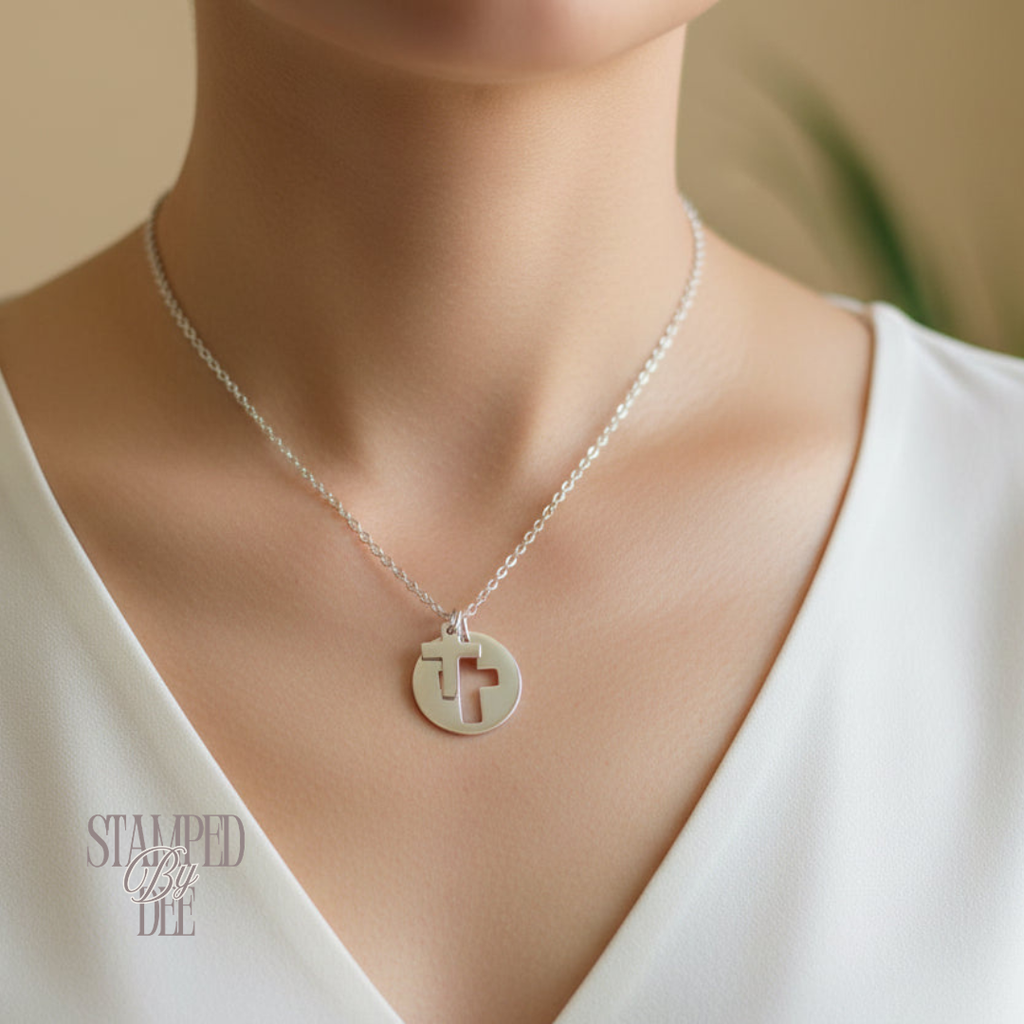 Double Cross - Dainty Necklace